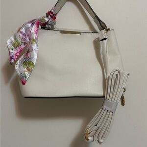 Elegant Cream Handbag with Floral Scarf